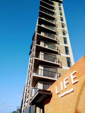 Stylish 1BR/Balcony at Life by Cosmopolitan 303
